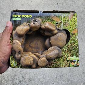 Bd-21-04-231749 Exo Terra Frog Pond Large