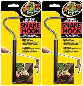 Labs 313025174152 2 Pack Deluxe Collapsible Snake Hook