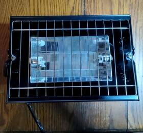 121057 Reptile Systems Gold Infrared Heat Lamp 400-watt No Bulb