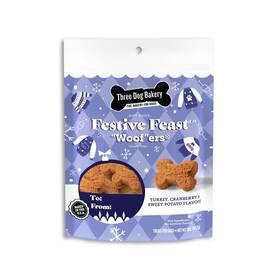 Three Dog Bakery 701159209336 Festive Feast Inch Woof Ers With Turkey Sweet Potato And Cranberry