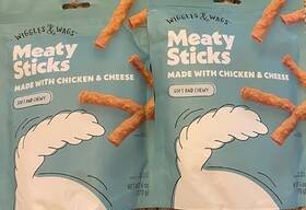 Wiggles & Wags 196481059474 And Soft Chews Chicken Cheese Sticks 2-pack 2-6 Oz Bags