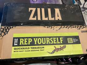 Zilla 096316002548 Quickbuild Terrarium With Easy Clean Bedding Tray 20 X 12 10 New