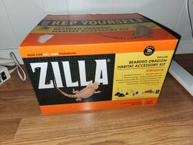 100550321 Zilla Deluxe Bearded Dragon Habitat Accessory Kit