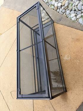 Zoo Med Laboratories E238264 Reptile Terrarium Mesh Enclosure Lamp Holder Dome Lamps