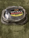 (2 Pack) Zoomed Rock Reptile Food And Water Dishes Medium. Fixed Price $22.00.