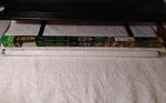 Exo Tropical Terrarium Lamp / 24 Inches Long 20 Watt New. Fixed Price $18.99.