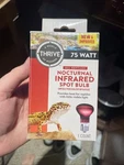 Uvb Bulb For Reptiles, 5.0 13W Light Hygger Zoo Uva. Fixed Price $7.00.