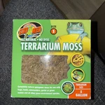 Zoo Med Terrarium Moss Small 5 Gallon CF2-S. Fixed Price $8.00.