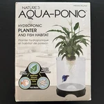 Penn-plax Aqua-ponic Hydroponic Planter Fish Habitat 1.4 Gallon Betta Tank New. Fixed Price $32.00.