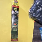 Breeder Size Zoo Med Eco Carpet Gallon Reptile Terrarium Mpn ET-40B. Fixed Price $15.01.