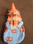 Thrills & Chills Collection Scarecrow Reptile Pet Costume For Bearded Dragons. Fixed Price $7.00.
