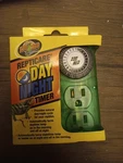 Zoo Med Repticare Day Night Timer Analog 24 Hour Pet Reptile Light Heat Control. Fixed Price $14.00.