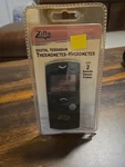 Zilla Digital Terrarium Thermometer-hygrometer W/ 2 Remote Sensor Probes Reptile. Fixed Price $12.77.