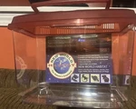 Penn-plax New World Habitat Clear Plastic Rectangle Tank With Red And Black Lids. Fixed Price $40.00.